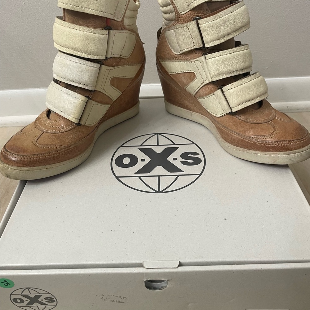 Women's Wedge High-Top Sneakers in Tan and Cream